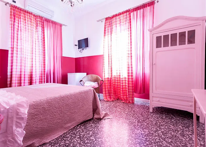 Casamia 圣贝内代托-德尔特龙托