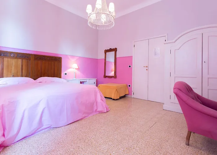 فندق مبيت وإفطار Casamia 3*