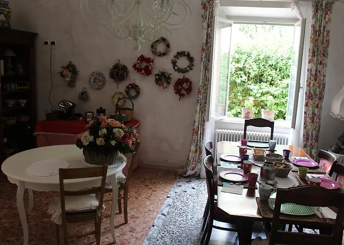 فندق مبيت وإفطار Casamia 3*